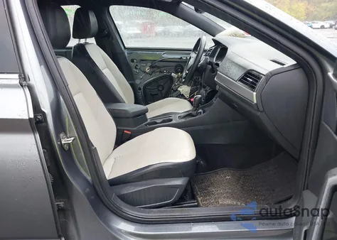 2021 Volkswagen Jetta 1.4T R-Line/1.4T S/1.4T Se из США, поврежденный, VIN 3VWC57BU3MM001859